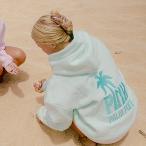 Classic Puff Hoodie in Mint Breeze